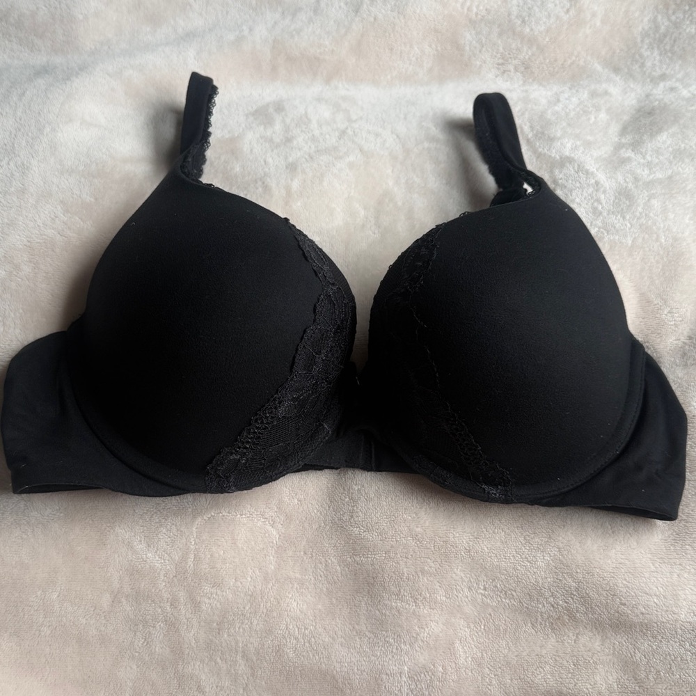 Victoria's Secret Black Lace Body by Victoria Push Up Bra